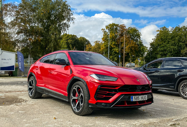 Lamborghini Urus