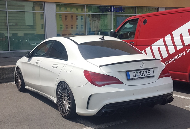 Mercedes-AMG CLA 45 C117