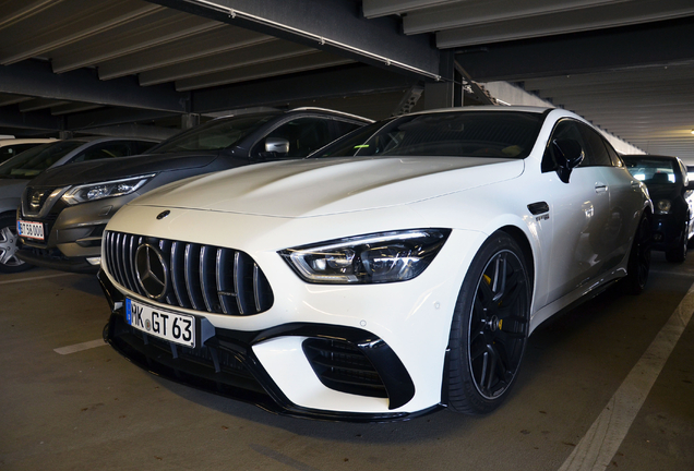 Mercedes-AMG GT 63 S X290