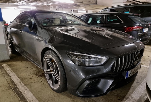 Mercedes-AMG GT 63 S X290