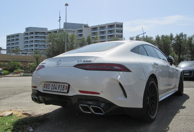 Mercedes-AMG GT 63 S X290