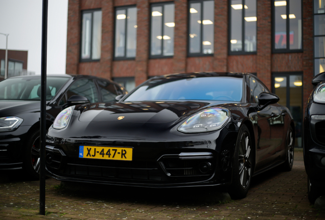 Porsche 971 Panamera Turbo S E-Hybrid