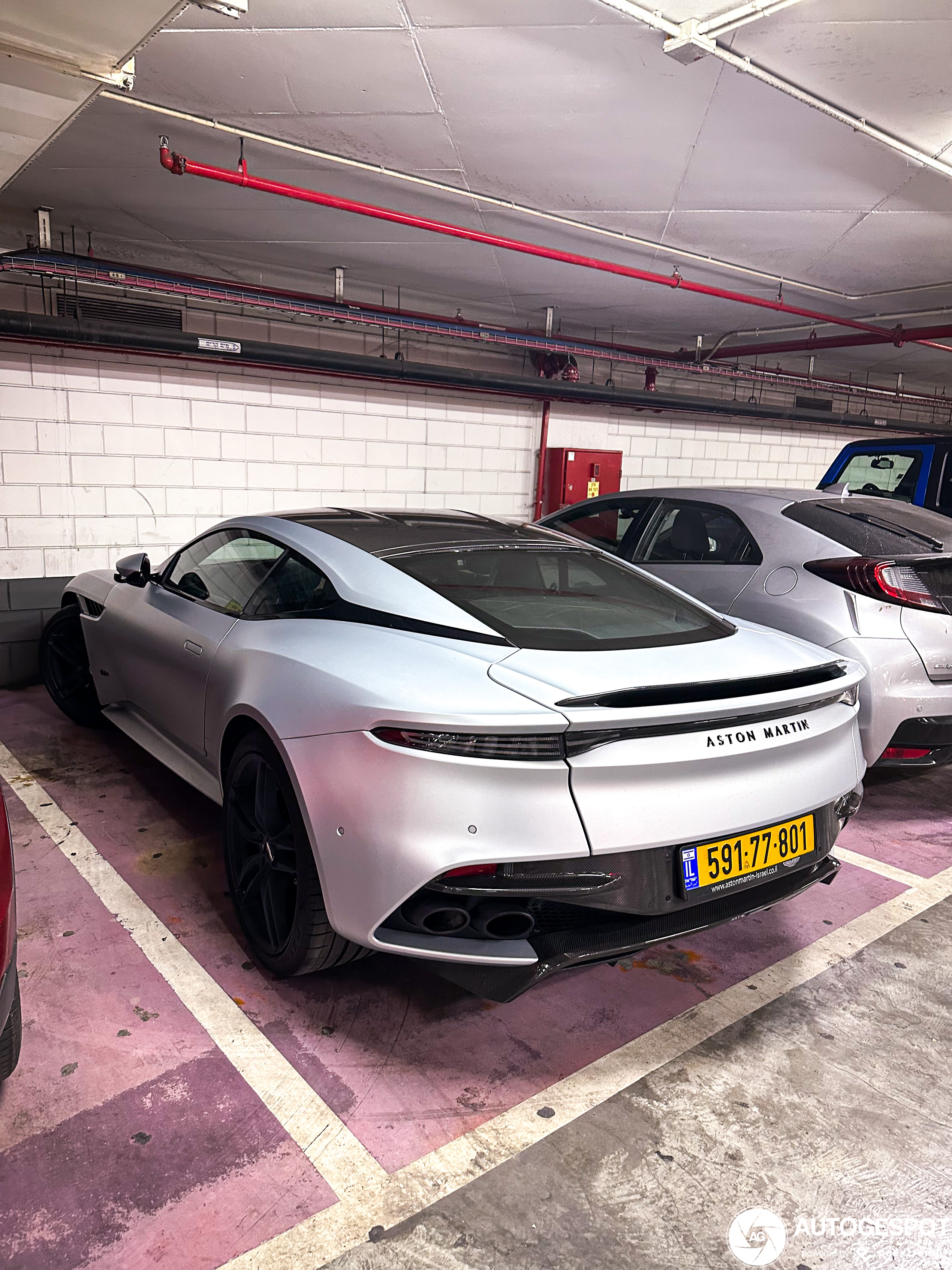 Aston Martin DBS Superleggera