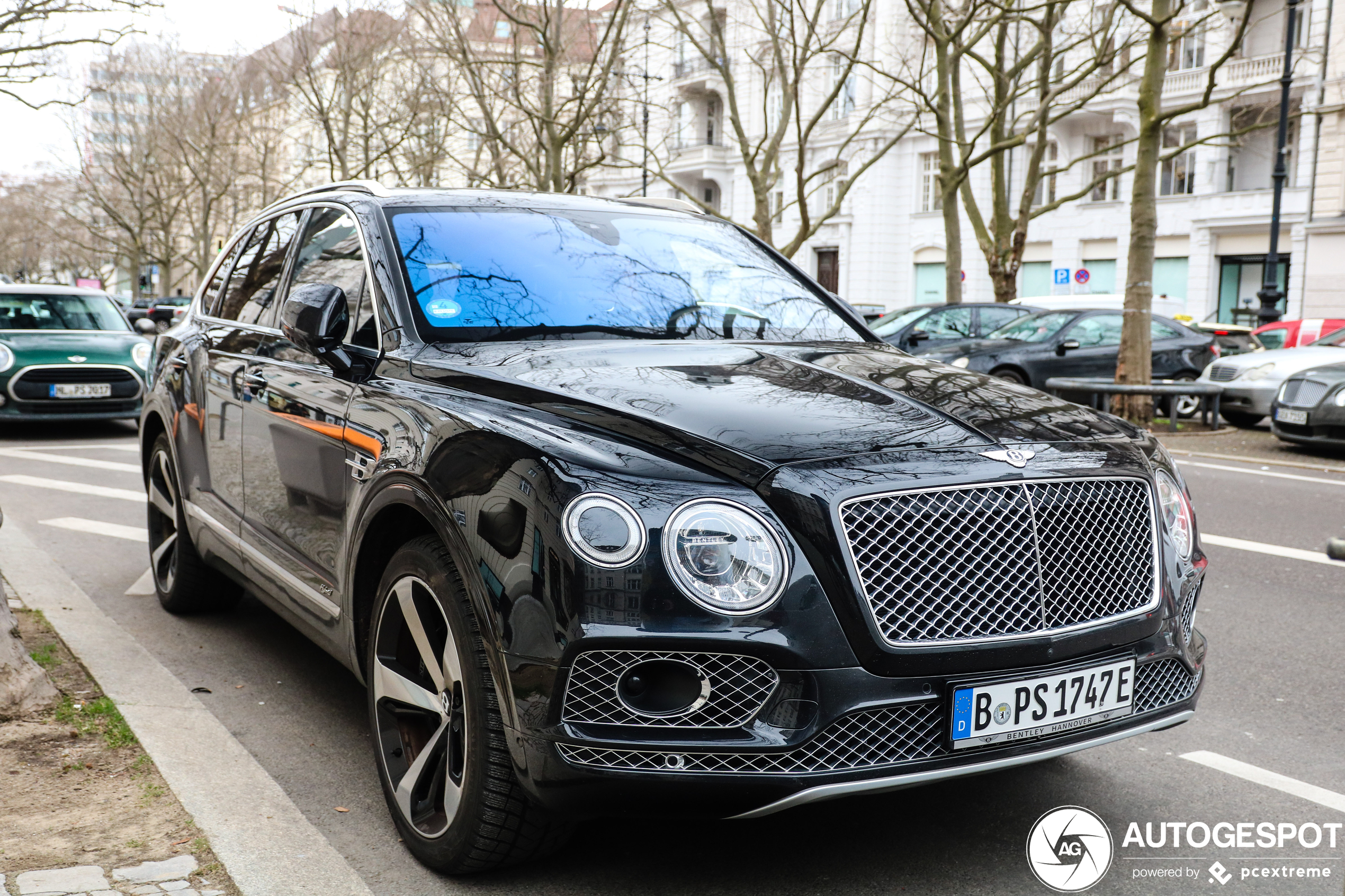 Bentley Bentayga Hybrid