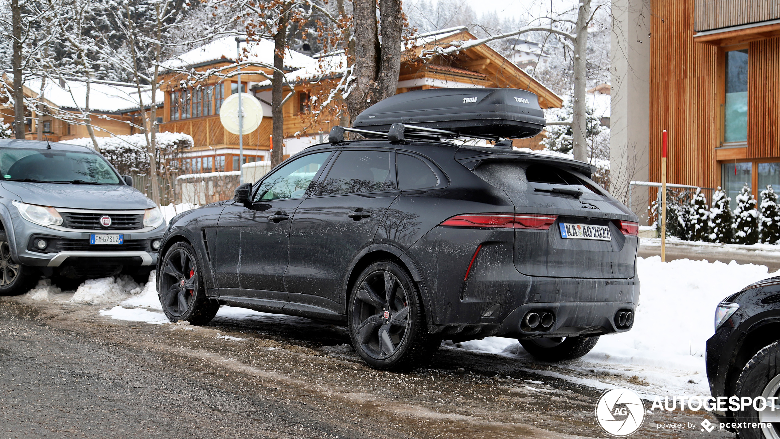 Jaguar F-PACE SVR 2021