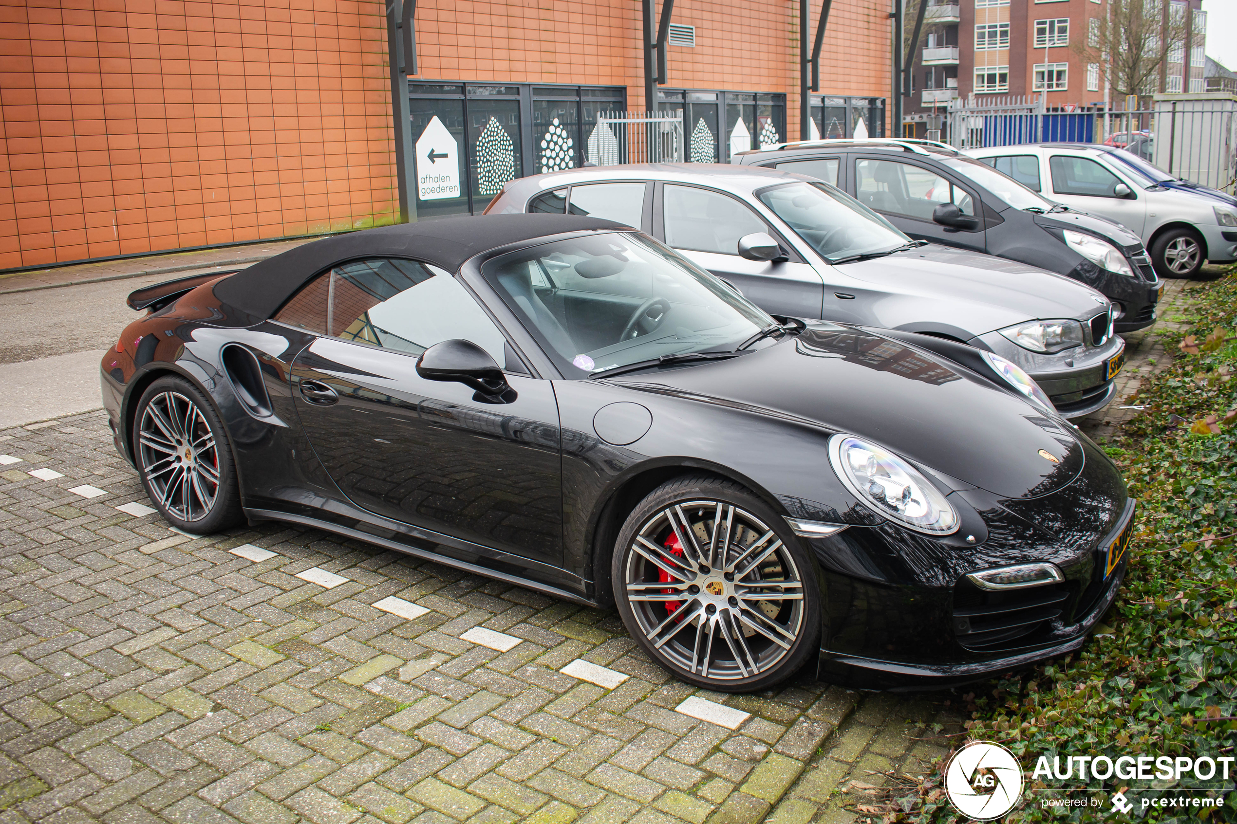 Porsche 991 Turbo Cabriolet MkI