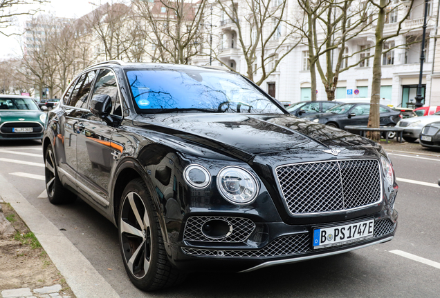 Bentley Bentayga Hybrid