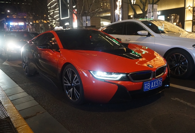 BMW i8 Protonic Red Edition