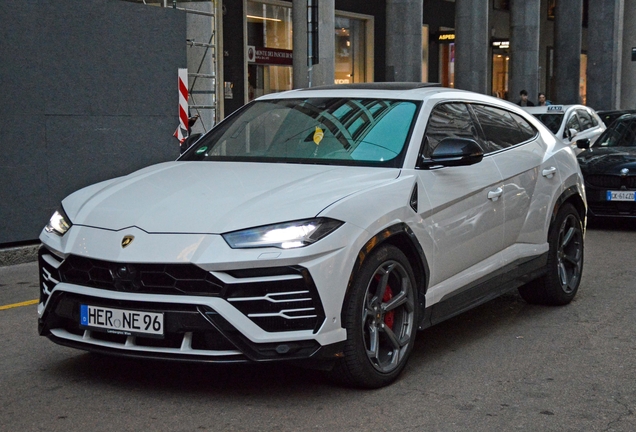 Lamborghini Urus