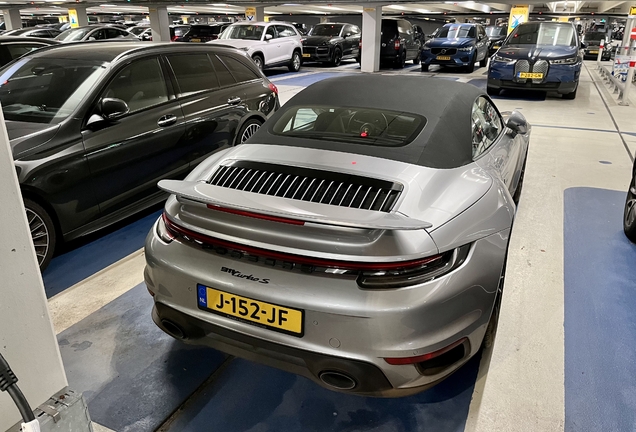 Porsche 992 Turbo S Cabriolet