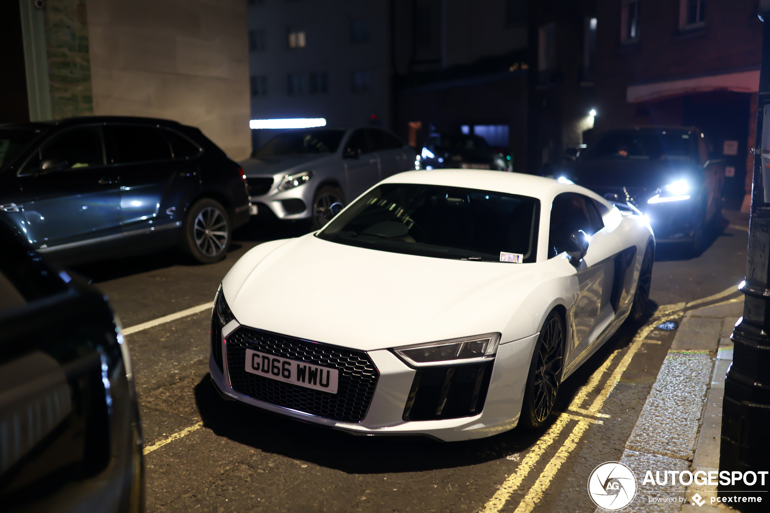 Audi R8 V10 Plus 2015