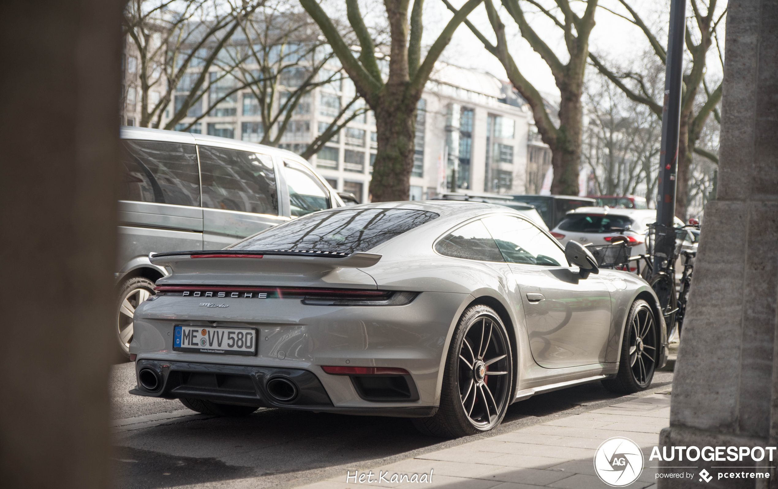 Porsche 992 Turbo