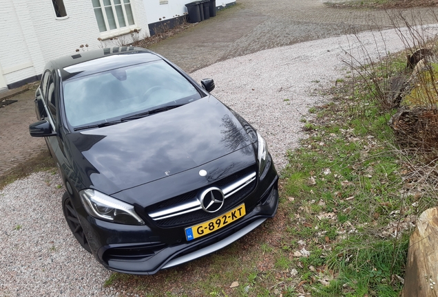 Mercedes-AMG A 45 W176 2015