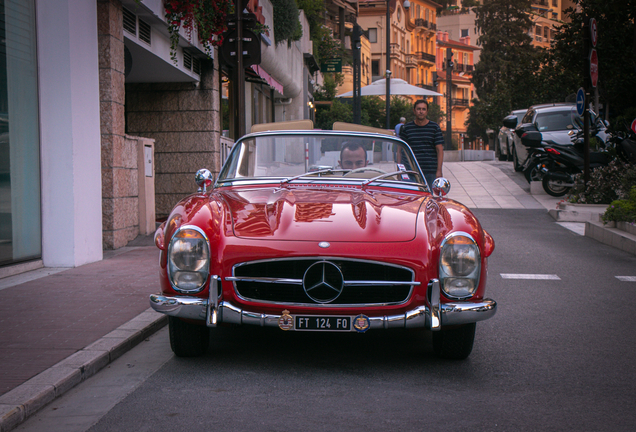 Mercedes-Benz 300SL Roadster