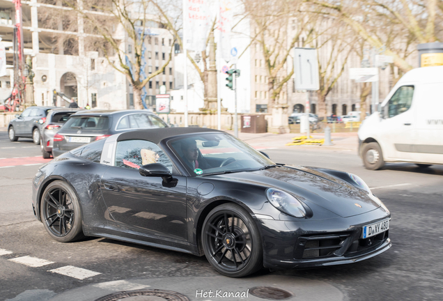 Porsche 992 Targa 4 GTS