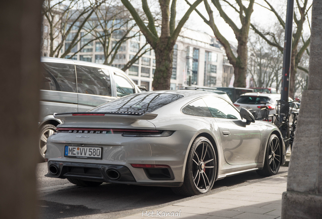 Porsche 992 Turbo