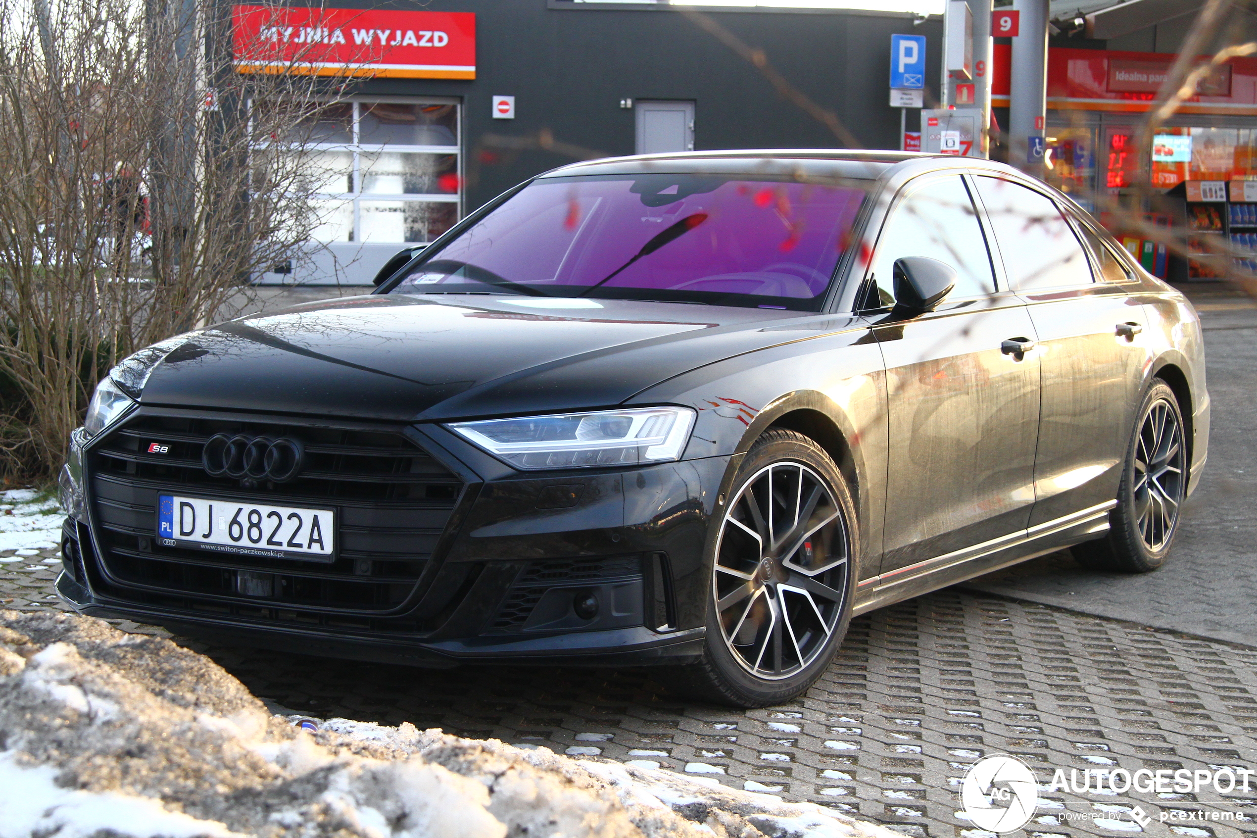 Audi S8 D5