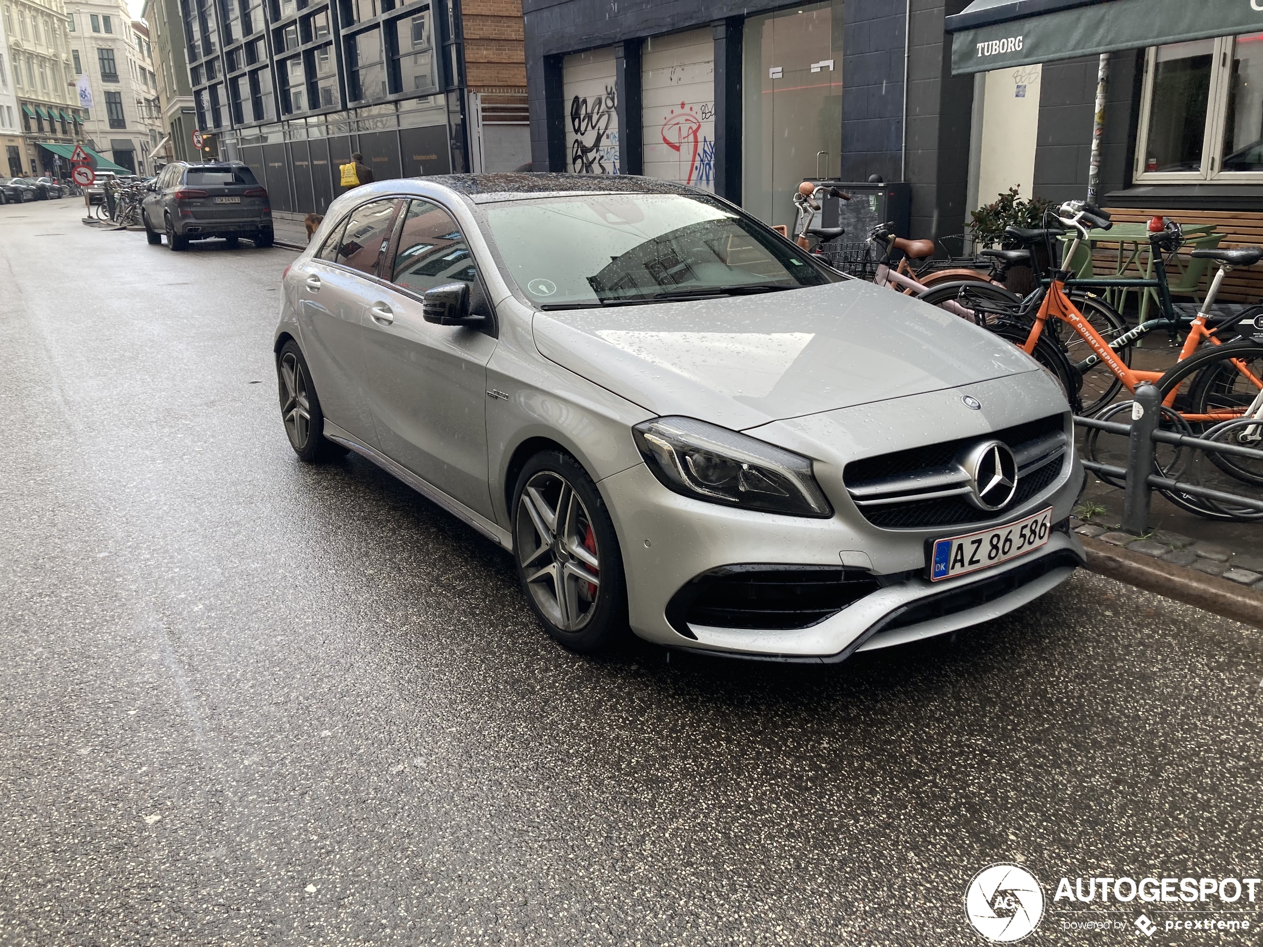 Mercedes-AMG A 45 W176 2015