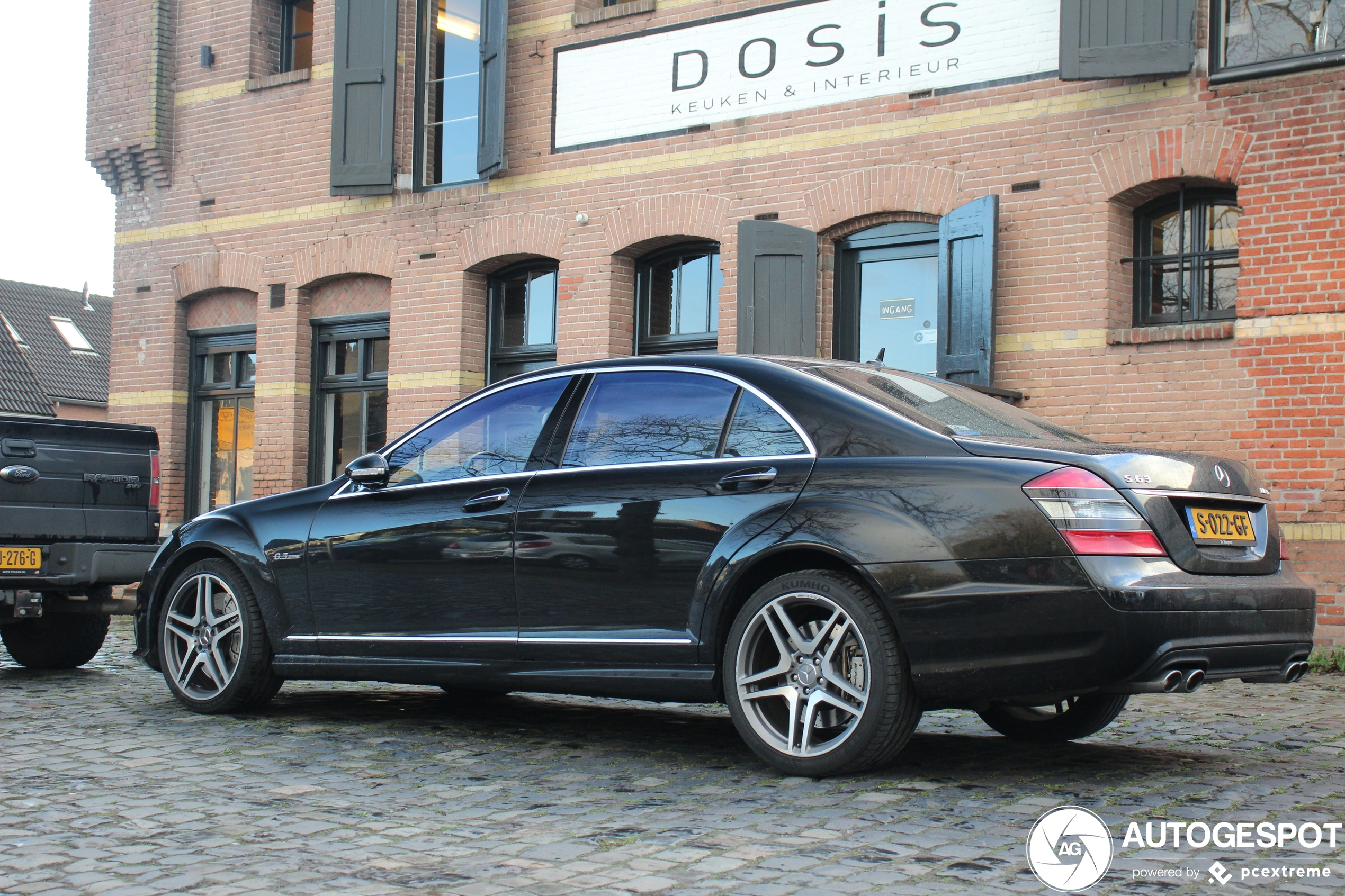 Mercedes-Benz S 63 AMG W221