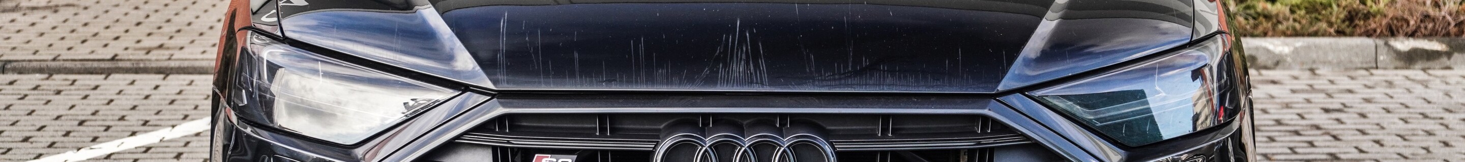 Audi S8 D5