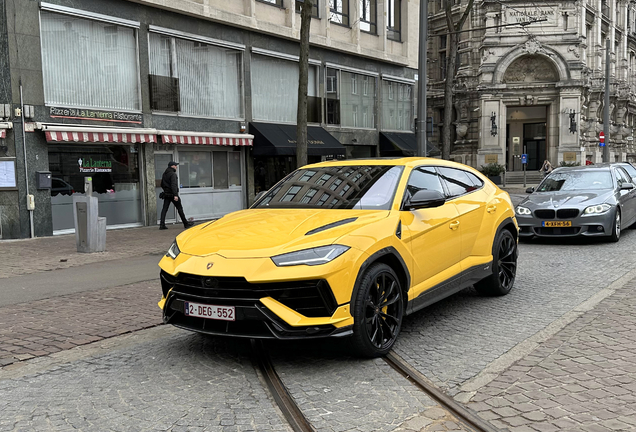 Lamborghini Urus S