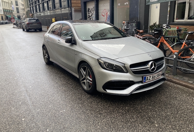 Mercedes-AMG A 45 W176 2015