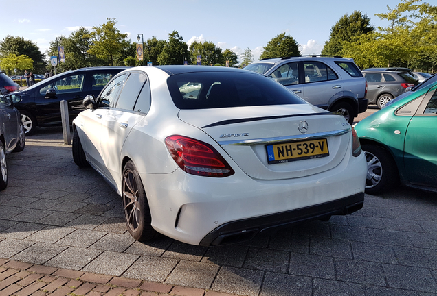 Mercedes-AMG C 63 W205