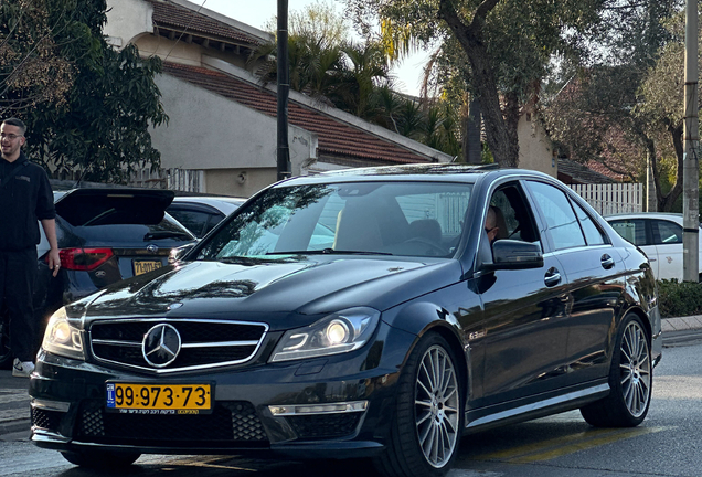 Mercedes-Benz C 63 AMG W204 2012