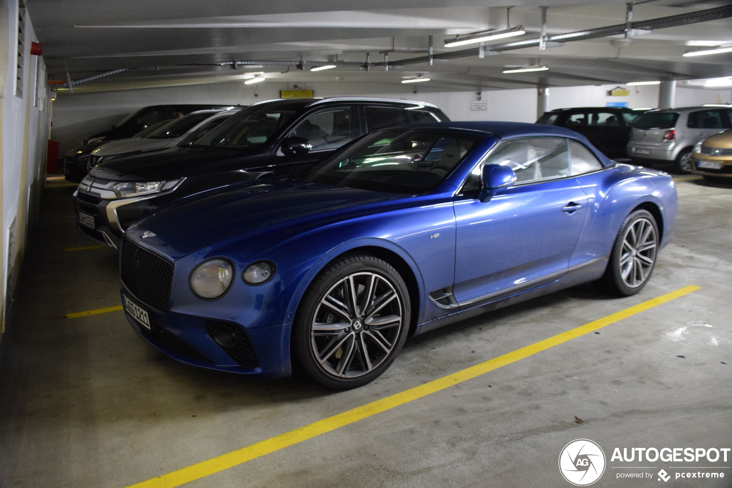 Bentley Continental GTC V8 2020