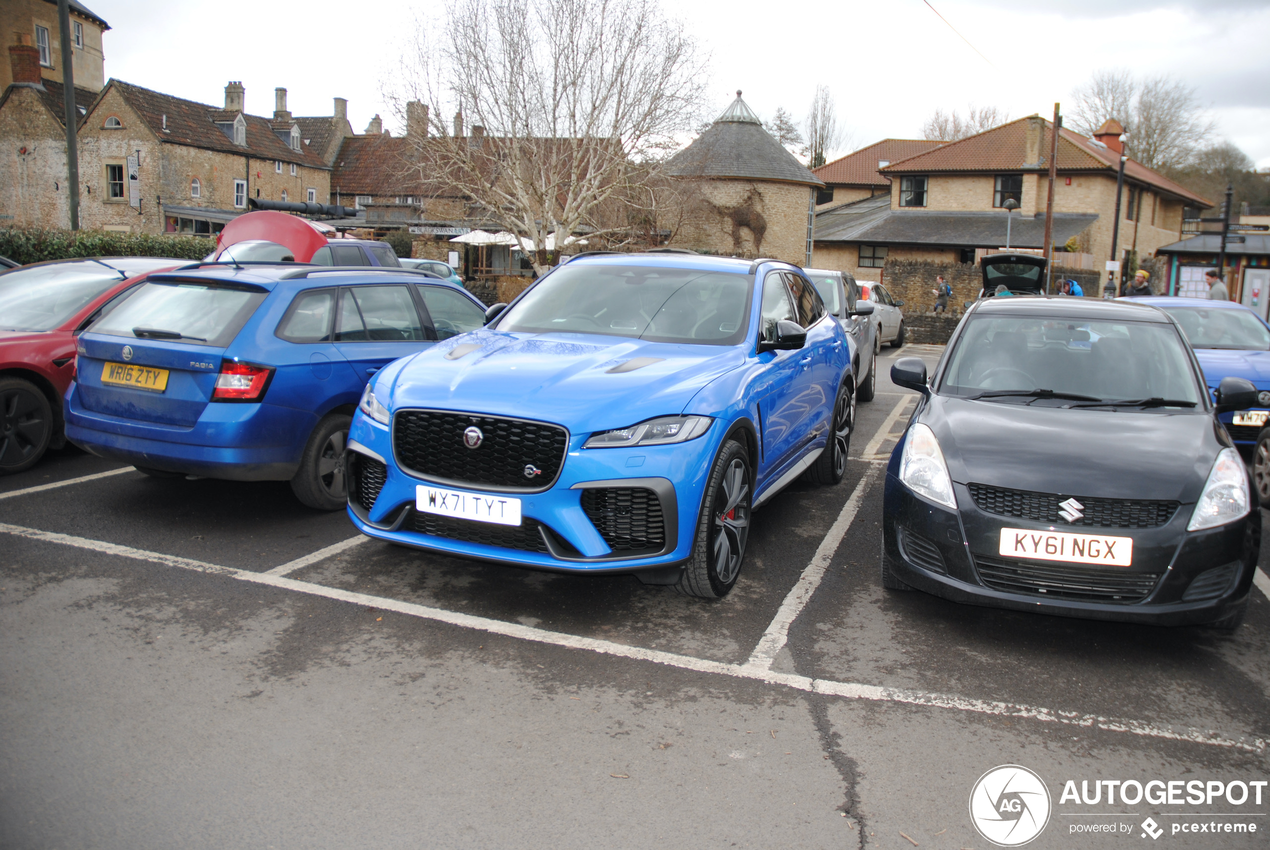 Jaguar F-PACE SVR 2021