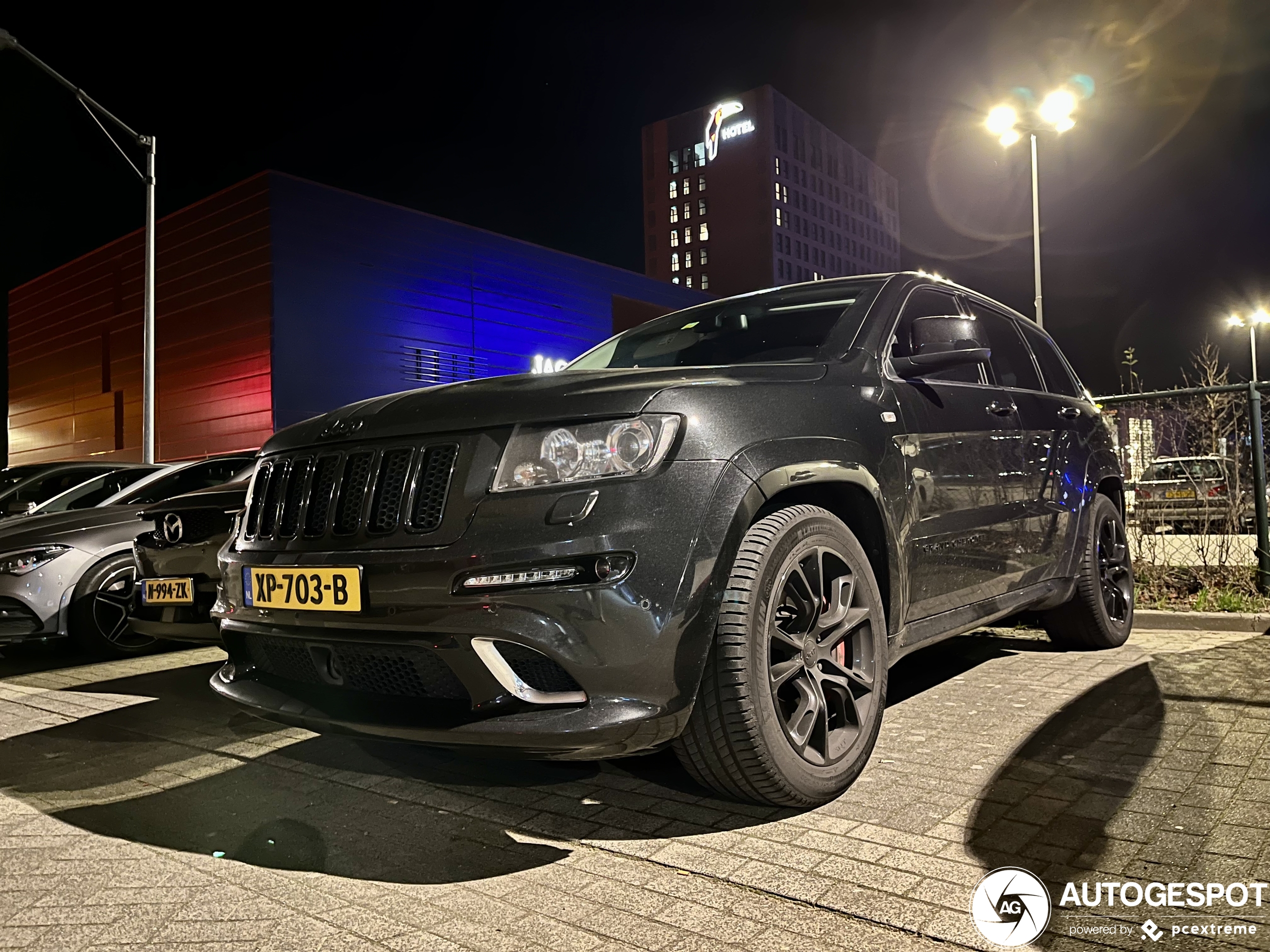 Jeep Grand Cherokee SRT-8 2012