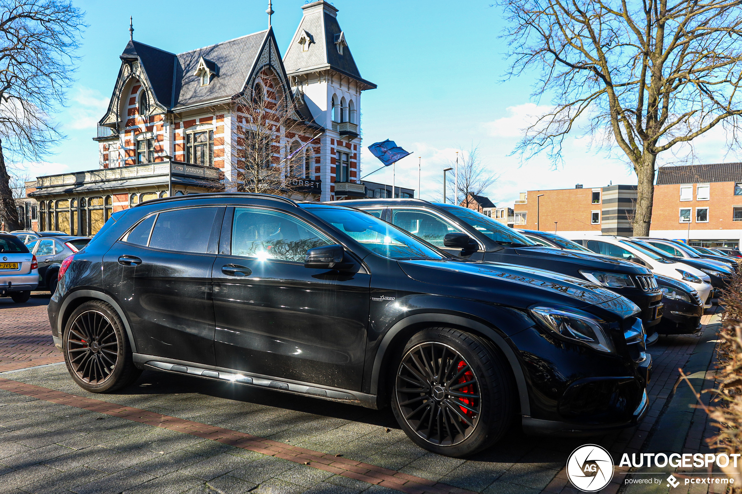 Mercedes-AMG GLA 45 X156 2017