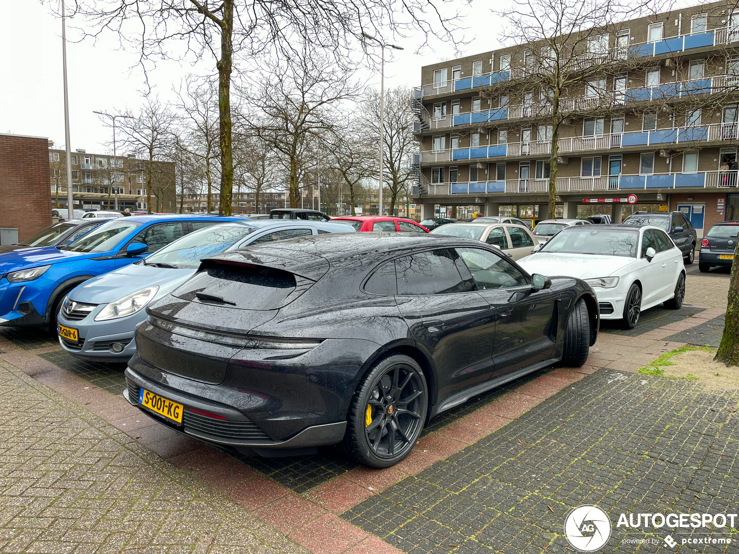 Porsche Taycan Turbo S Sport Turismo