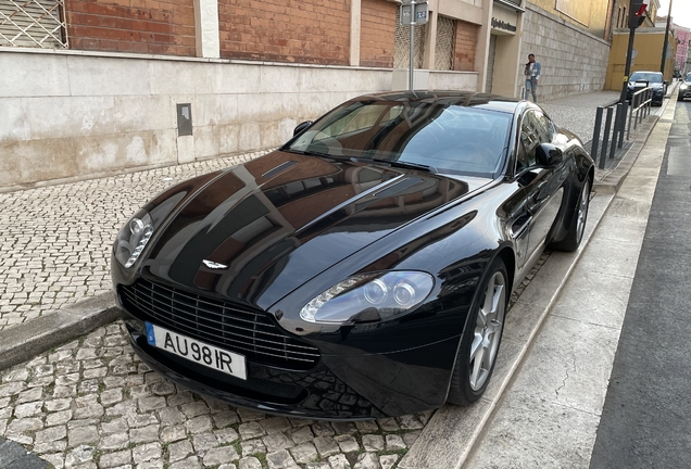 Aston Martin V8 Vantage