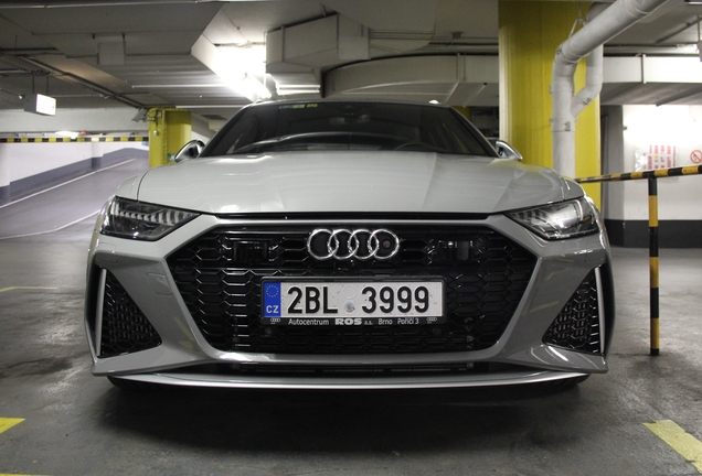 Audi RS6 Avant C8