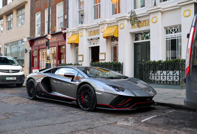 Lamborghini Aventador LP780-4 Ultimae