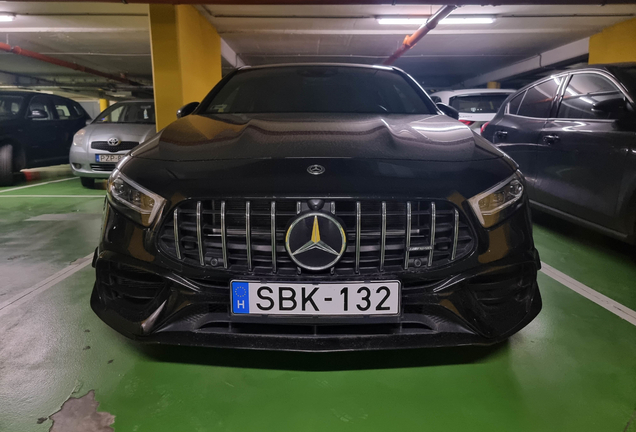 Mercedes-AMG A 45 S W177
