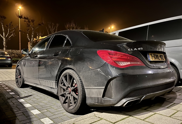 mercedes-benz CLA 45 AMG Edition 1 C117