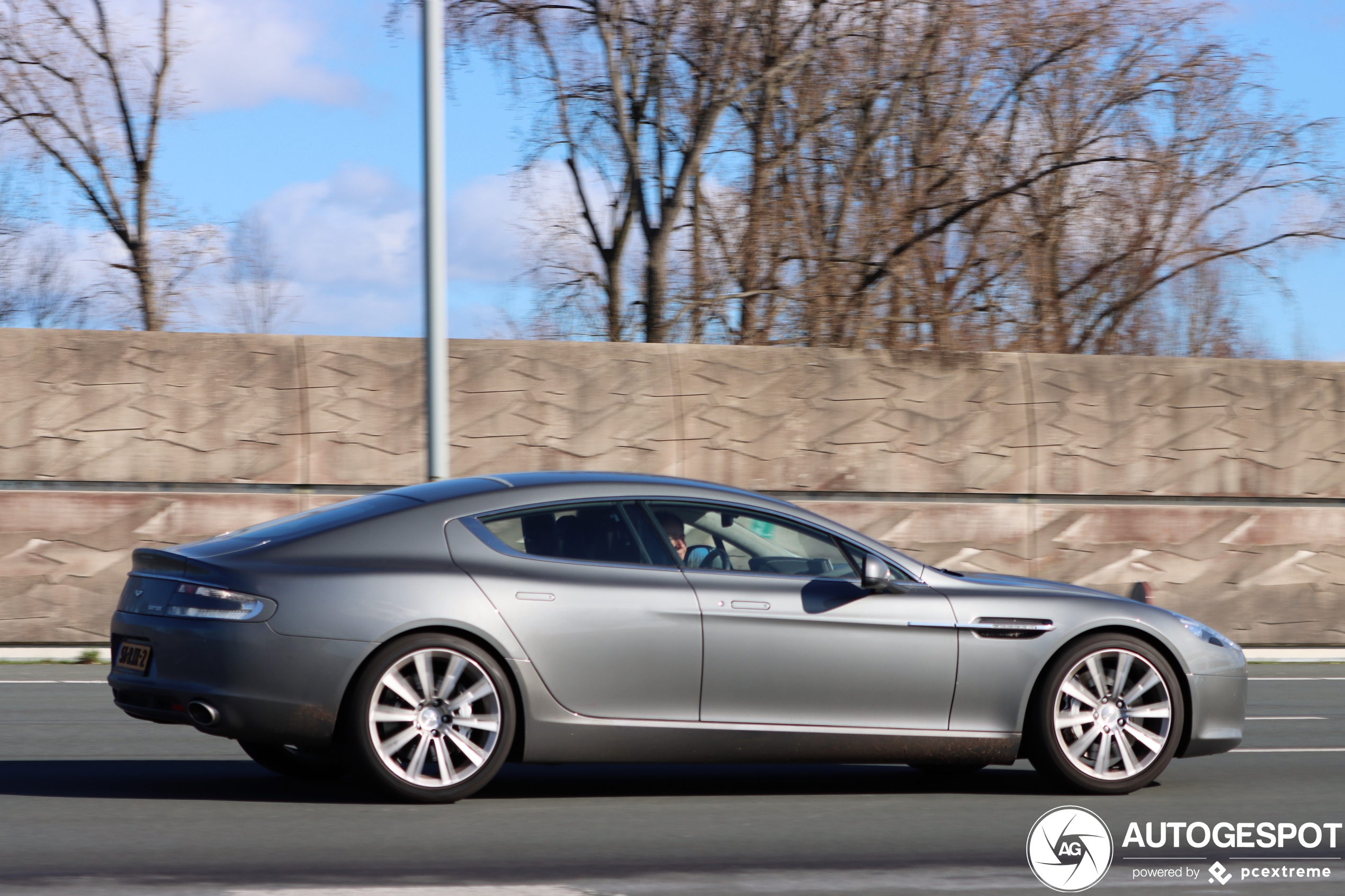 Aston Martin Rapide