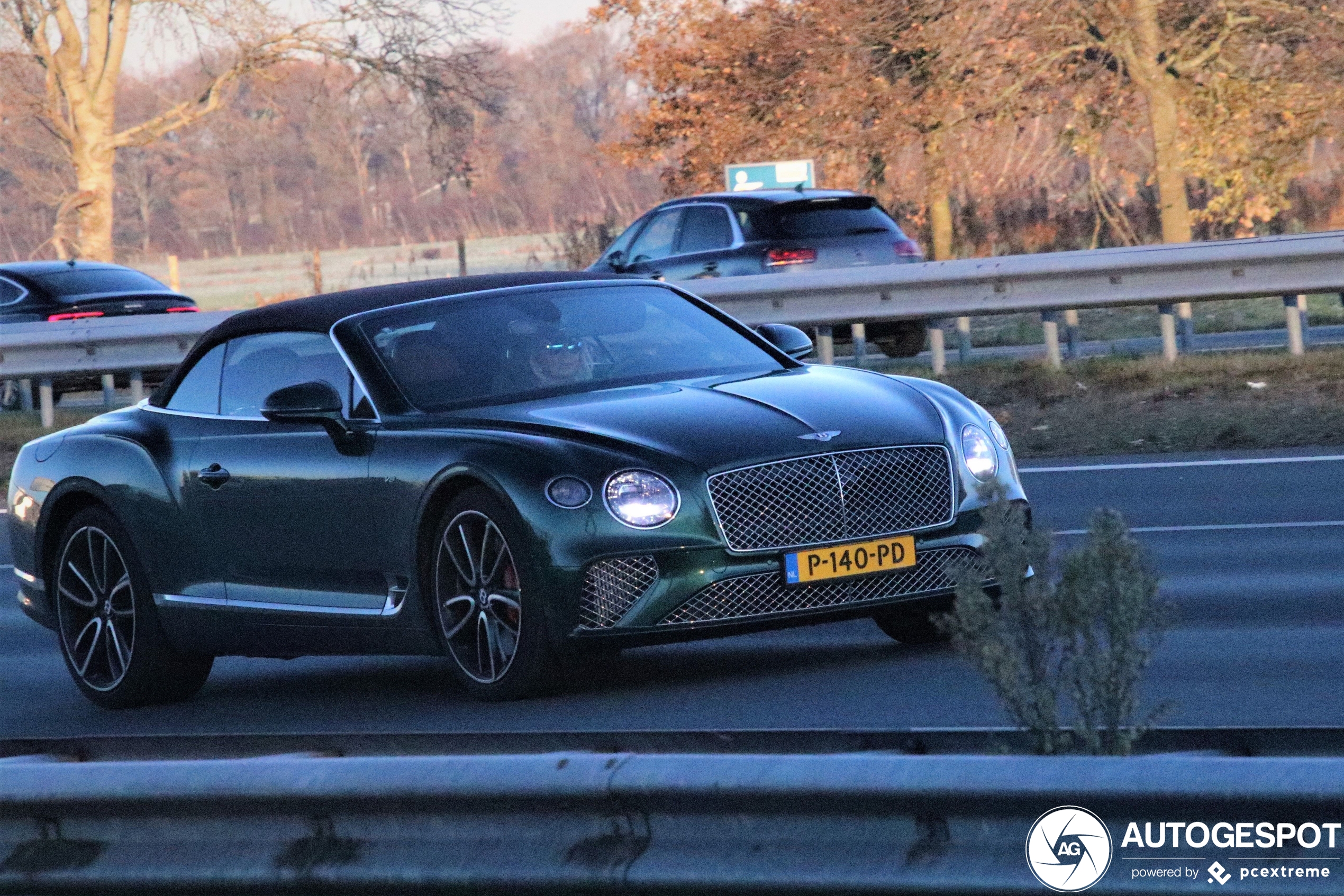 Bentley Continental GTC V8 2020