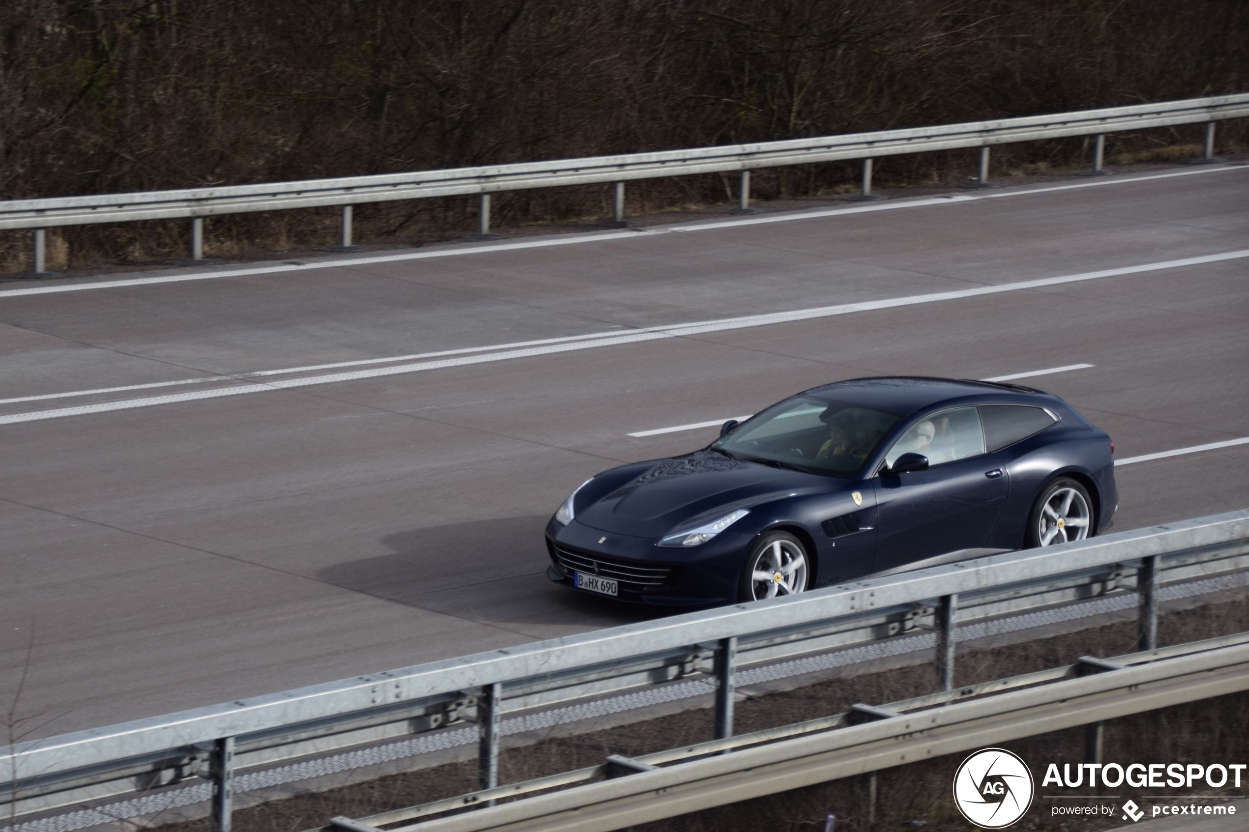 Ferrari GTC4Lusso