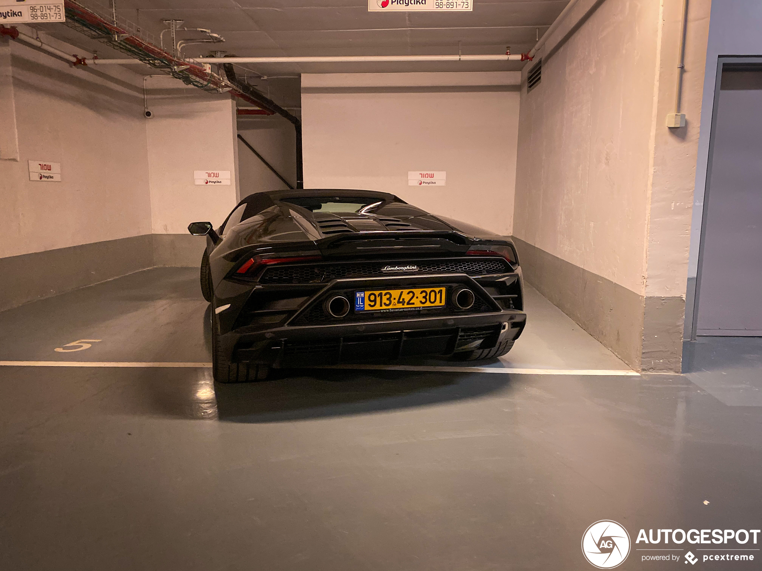 Lamborghini Huracán LP640-4 EVO Spyder