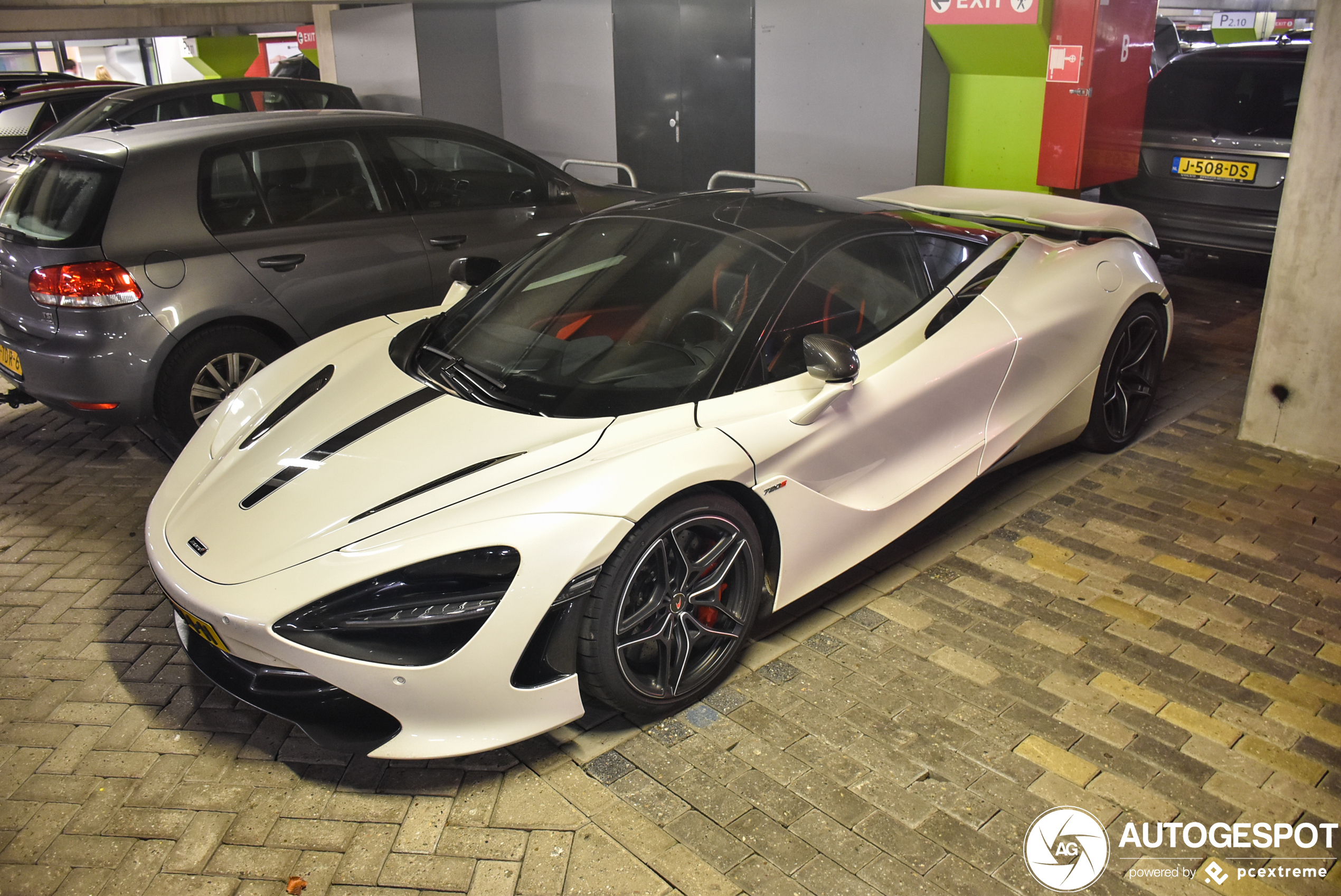 McLaren 720S