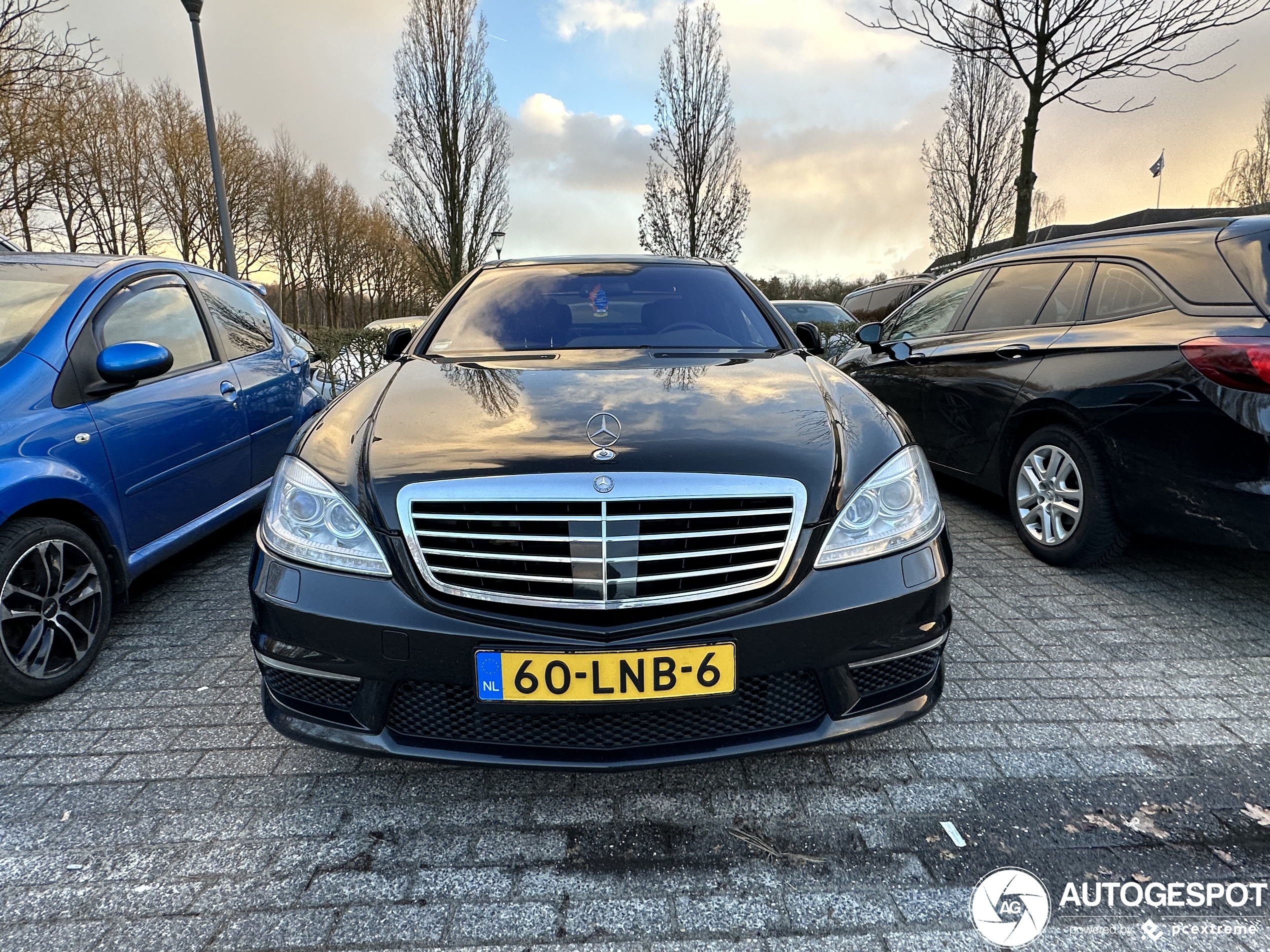 Mercedes-Benz S 63 AMG W221 2010