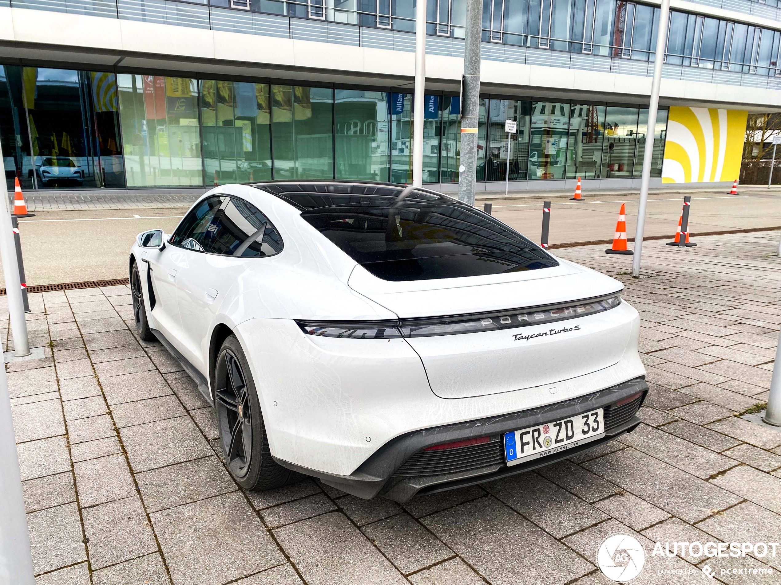 Porsche Taycan Turbo S