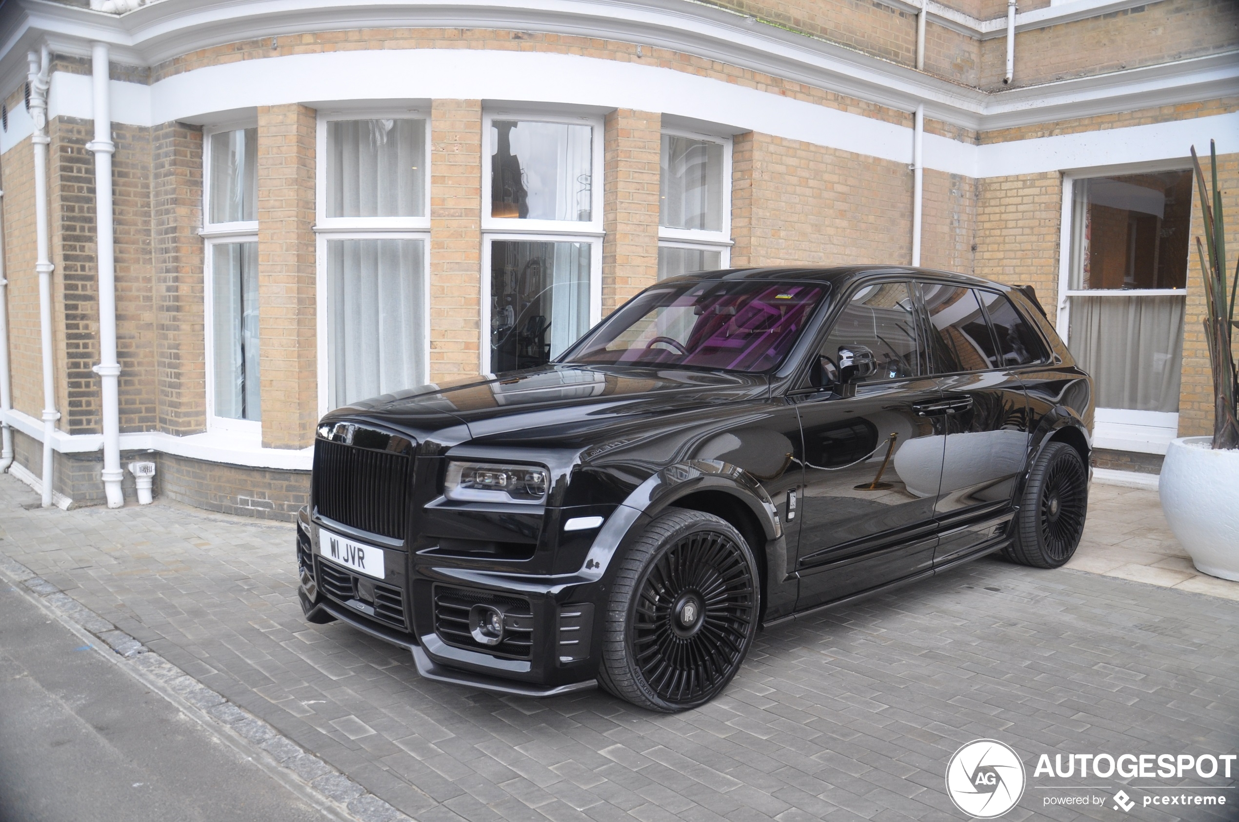 Rolls-Royce Cullinan Urban Automotive Widetrack