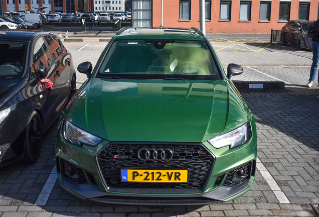 Audi RS4 Avant B9