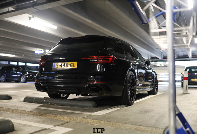 Audi RS4 Avant B9