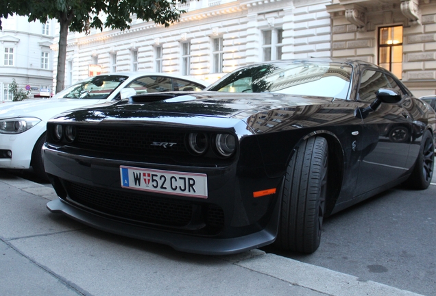 Dodge Challenger SRT Hellcat