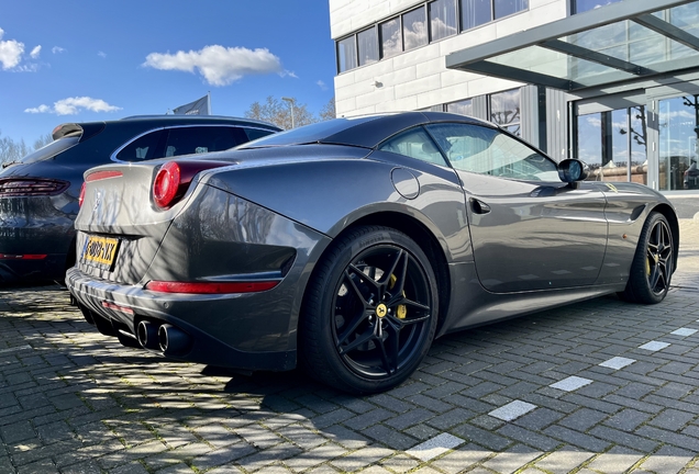 Ferrari California T